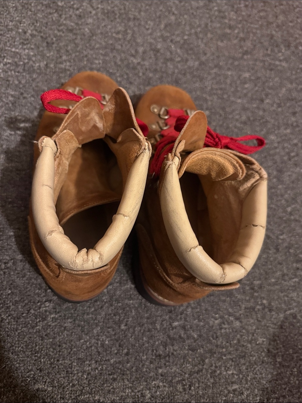 Vintage red lace D-ring hiking boots, leather vibram sole - Picture 2 of 6